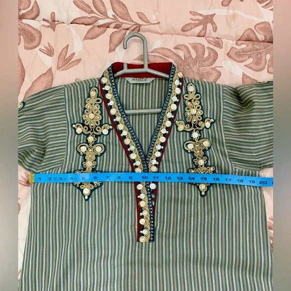 Maria. B. 3 pc Winter Dress - Picture 12 of 16